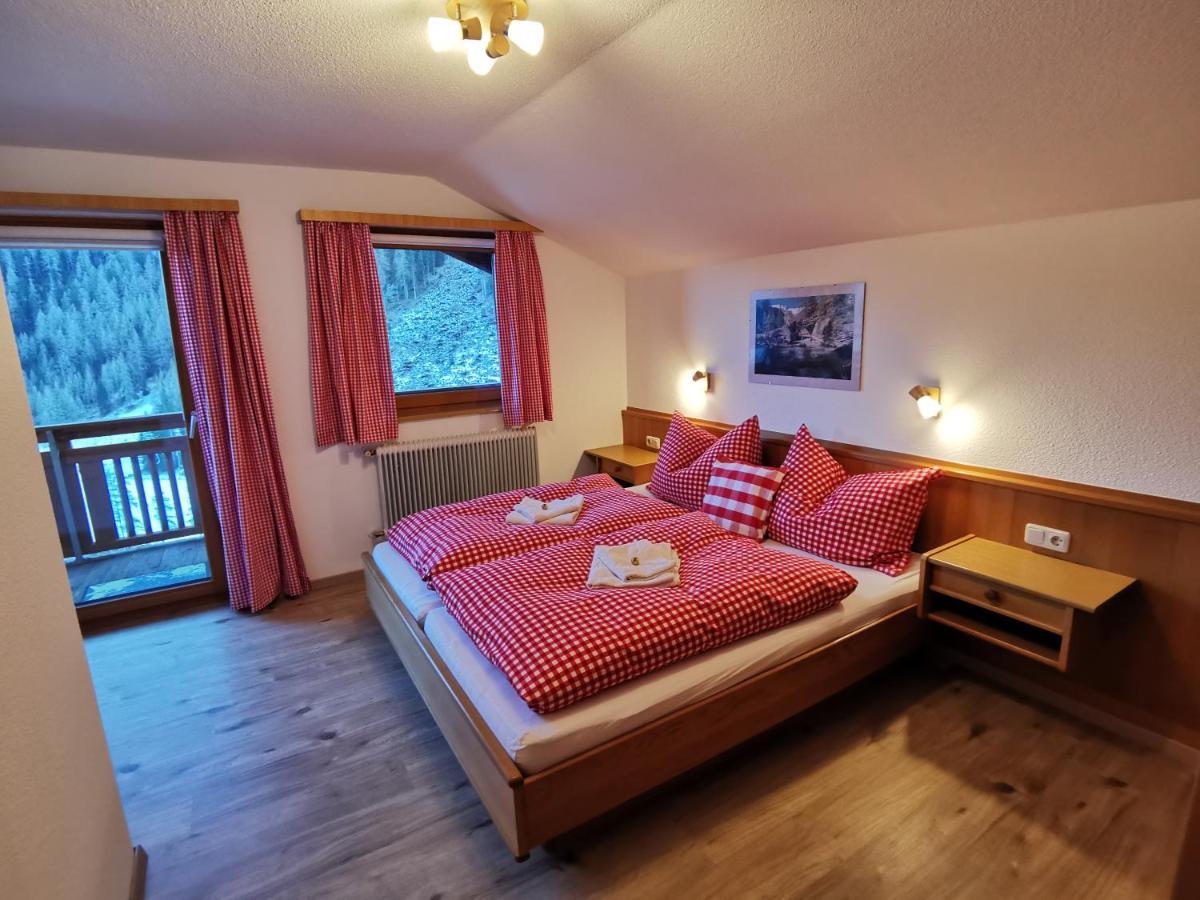Ferienwohnungen Böhm St. Jakob in Defereggen Exterior foto